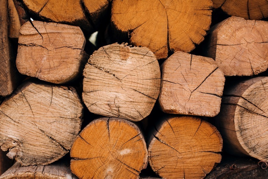 Comment fabriquer une porte coulissante en bois ?